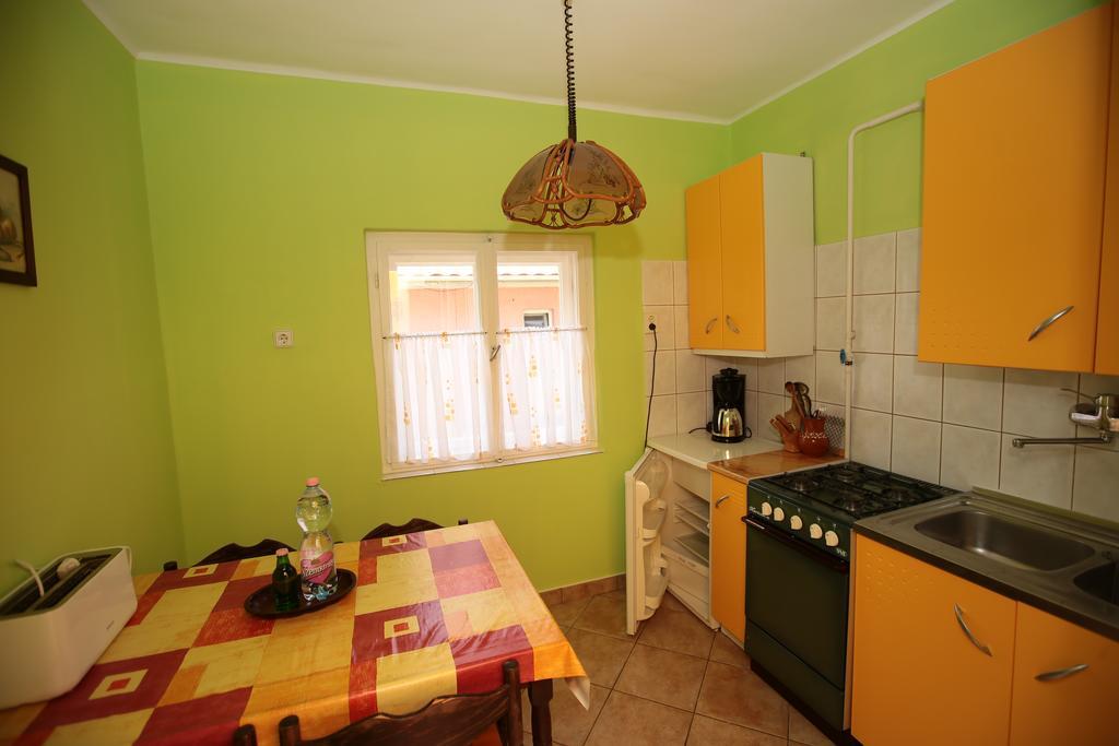 Lonci Apartman Zalakaros Buitenkant foto