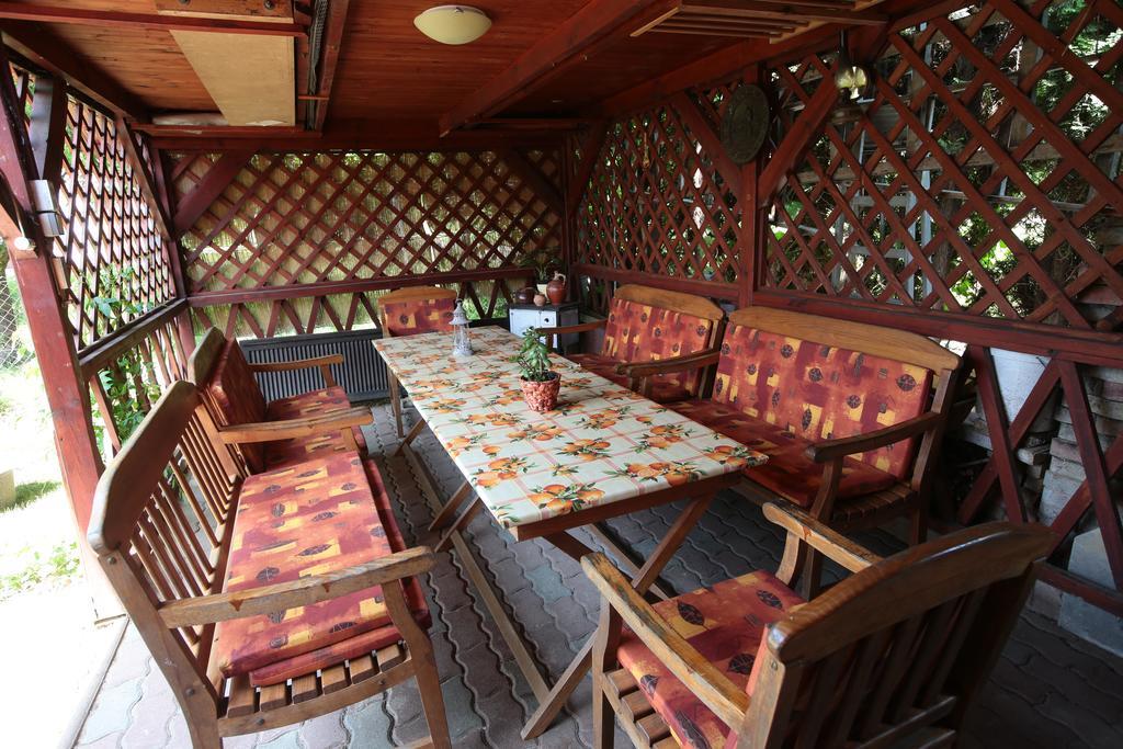 Lonci Apartman Zalakaros Buitenkant foto